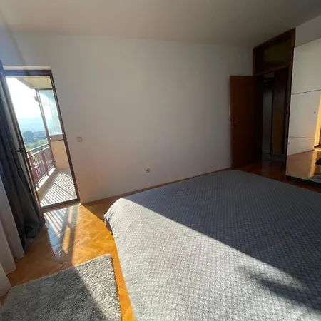 Lejlighed Cozy - 5min To Airport - 10min To Sarajevo Center!