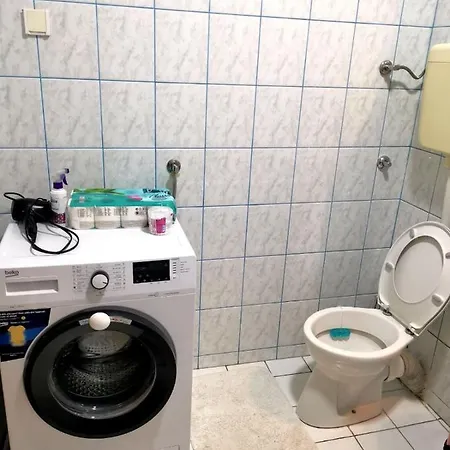 Lejlighed Cozy - 5min To Airport - 10min To Sarajevo Center!